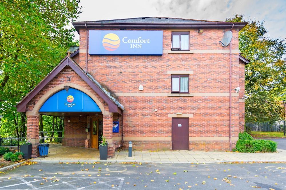 מידלטון Comfort Inn Manchester North מראה חיצוני תמונה