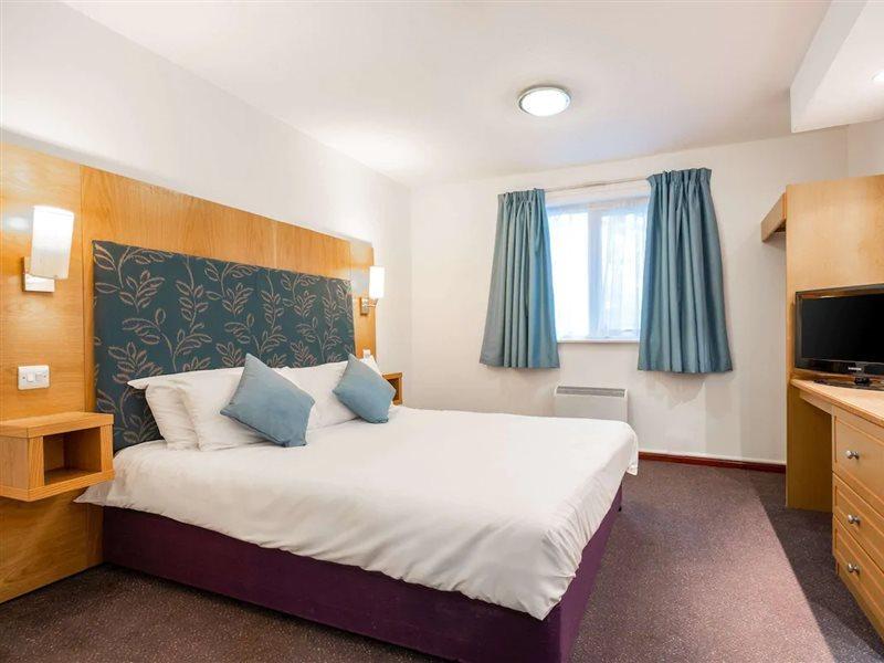 מידלטון Comfort Inn Manchester North מראה חיצוני תמונה