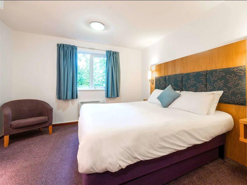 מידלטון Comfort Inn Manchester North מראה חיצוני תמונה
