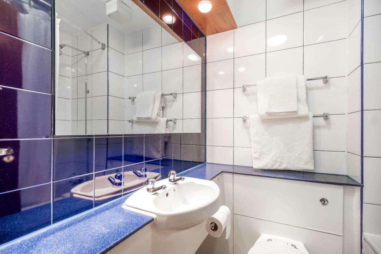 מידלטון Comfort Inn Manchester North מראה חיצוני תמונה